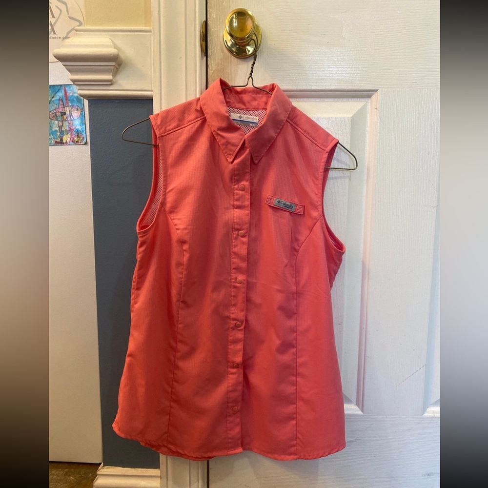 Sleeveless Columbia Shirt